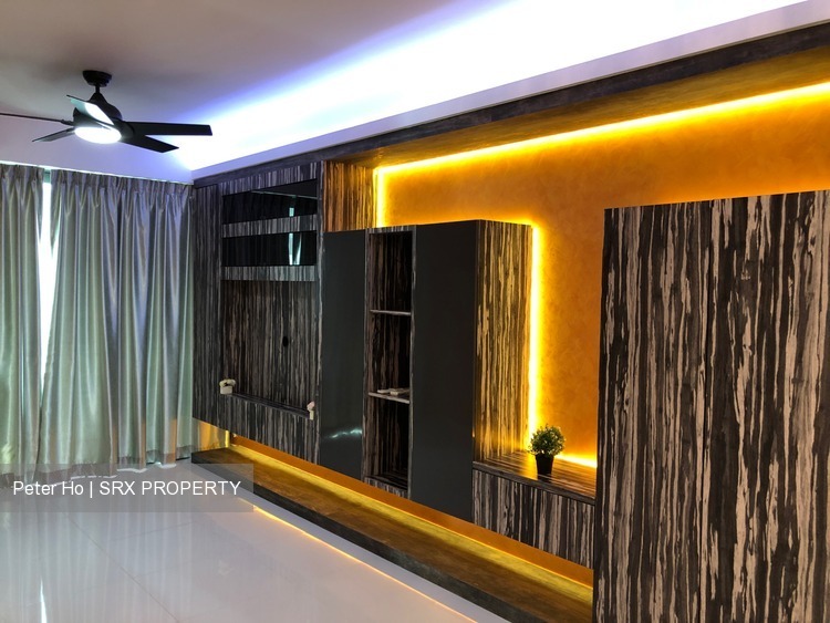Esparina Residences thumbnail photo